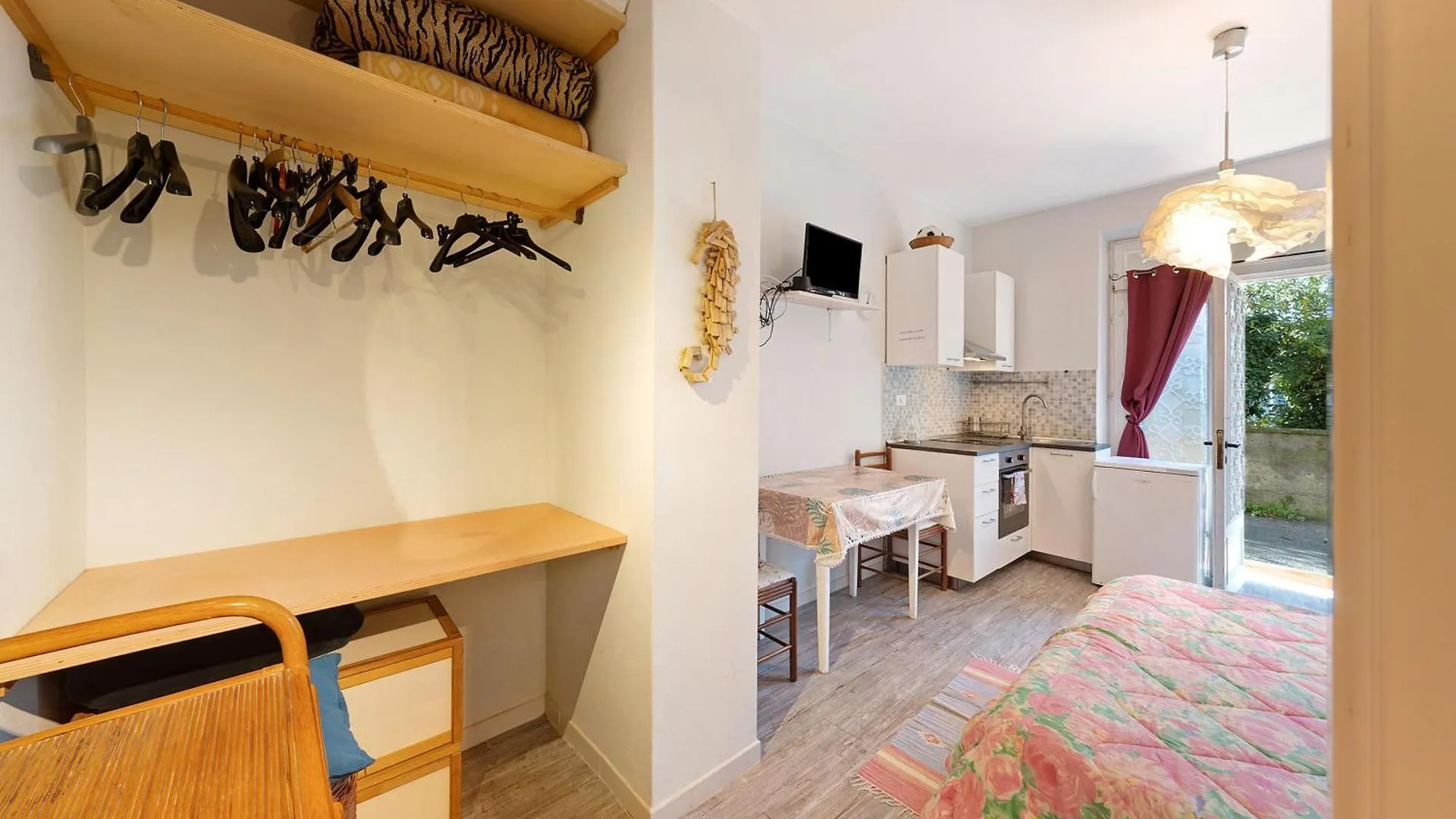Goccia Di Mare With Free Parking Apartment Levanto 0*,  Italy